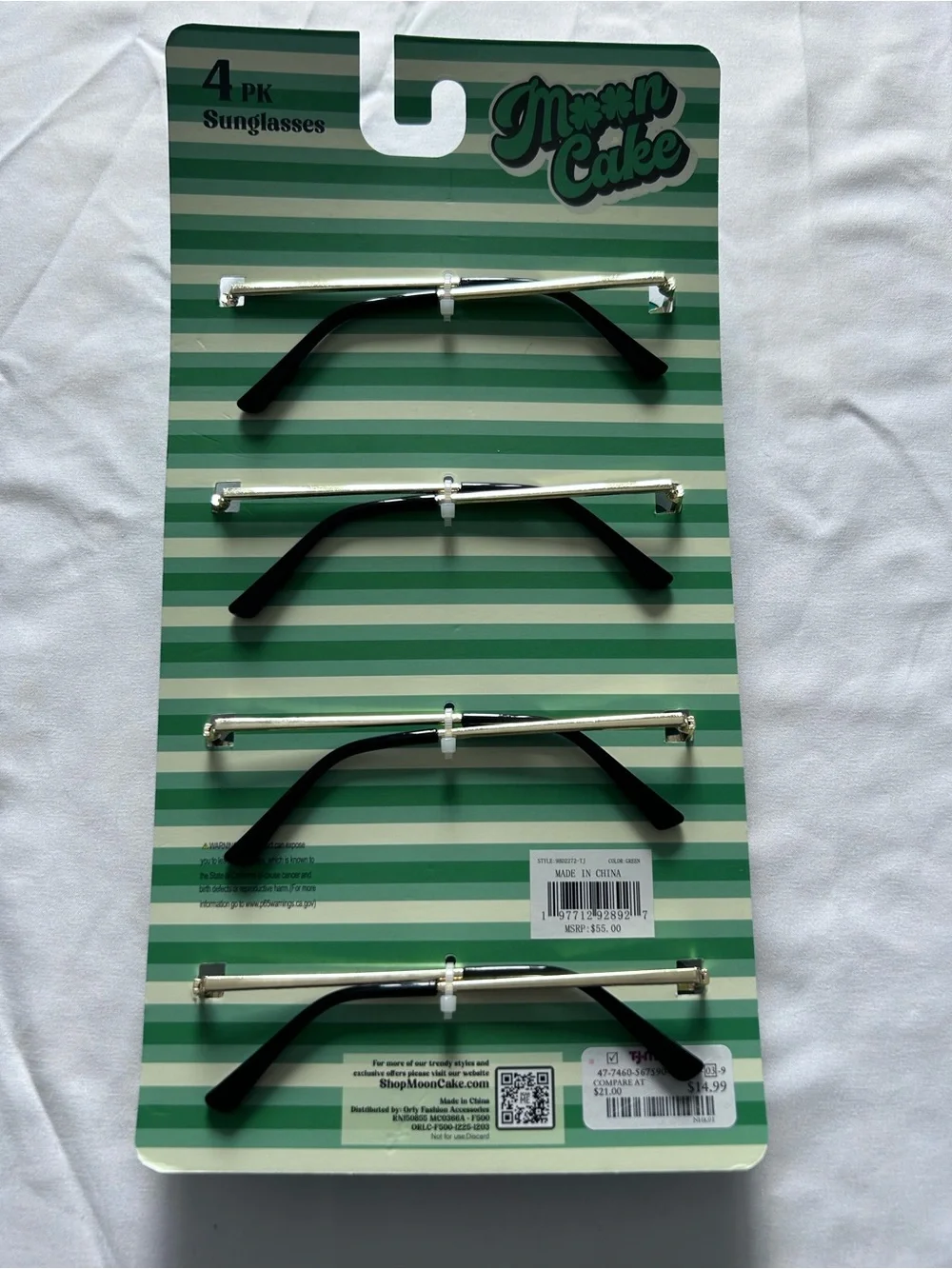 Green Shamrock Party Sunglasses - Pack of 4